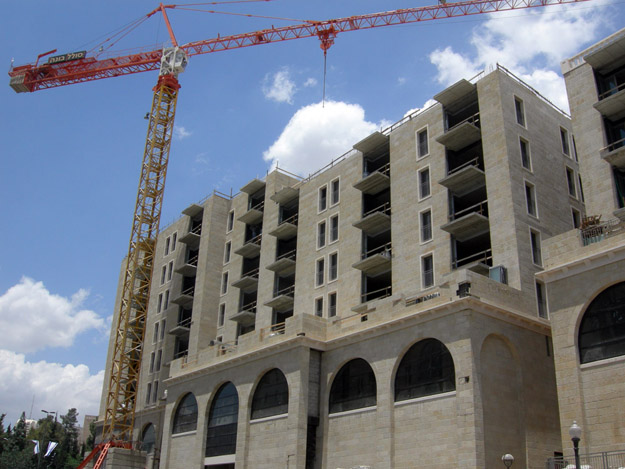 New construction in western Jerusalem using Jerusalem Stone.