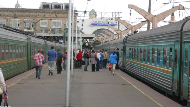 Train loading at Moscow Station.