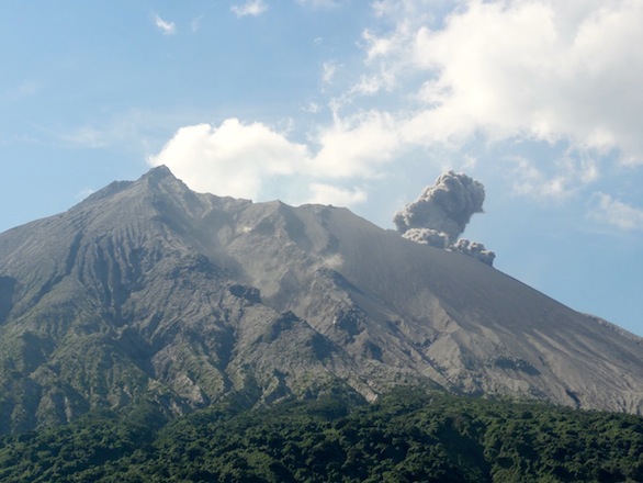 The start of the eruption as viewed from Arimura lookout.