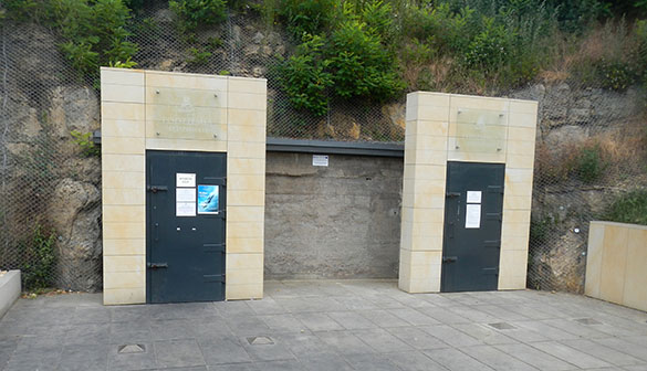 Entrance bunker 062014