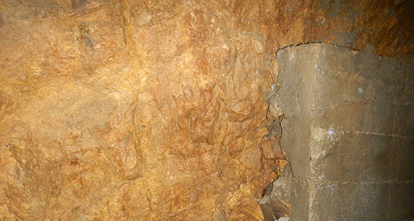 Muschelkalk bunker wall 062014