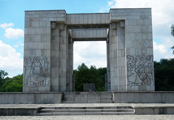 Silesian monument 1 061814