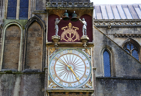 9 Wells Clock